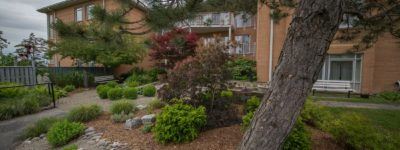 Picture of the front of the Lambton Meadowview Villa